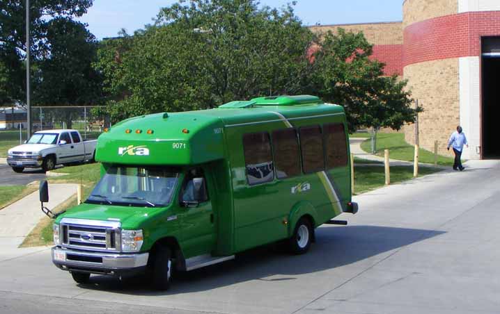 Dayton RTA Ford paratransit 9071